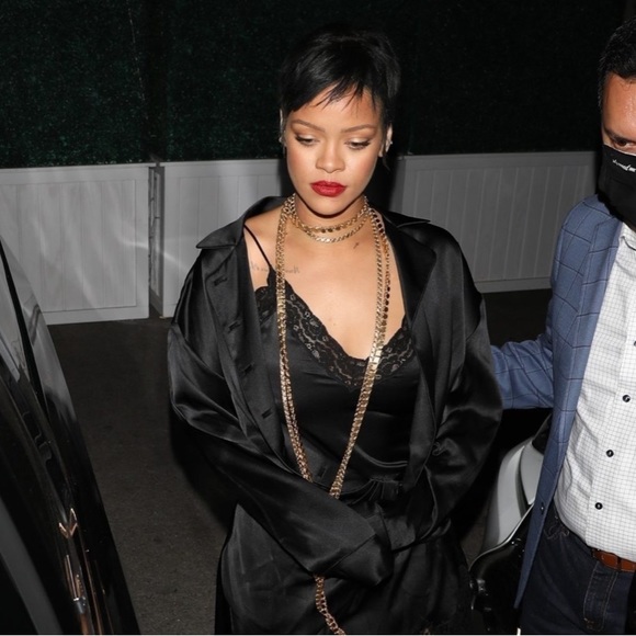 T by Alexander Wang Dresses & Skirts - Trendy Alexander Wang dress worn by Rihanna in black, needs to be steamed